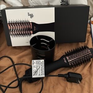 L'ANGE Le Volume 60MM 2-IN-1 Titanium Brush Dryer (BLACK)
